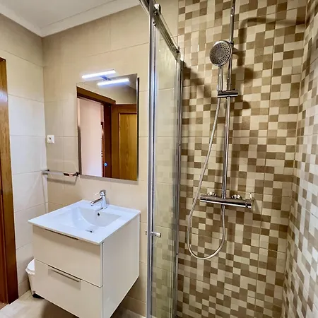 Apartamento Stylish With Pool By Homing *
